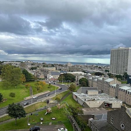 Stunning 2-Bed Apart In The Heart Of Aberdeen* Apartment Exterior photo